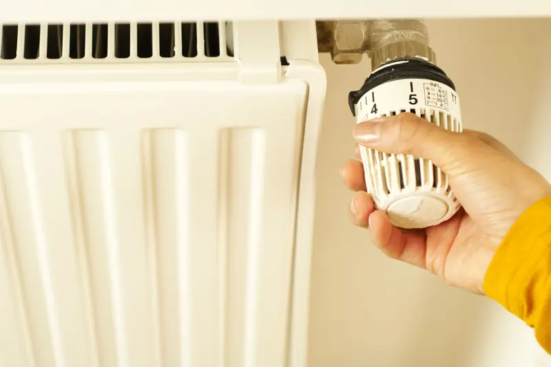 Keičiate seną katilą? Ką įvertinti, jei name yra radiatoriai